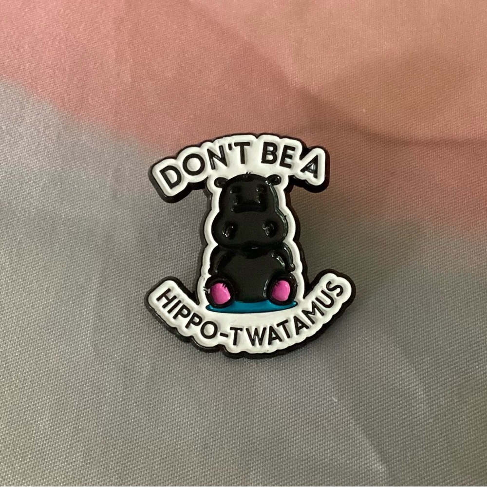Hippo Enamel Pin